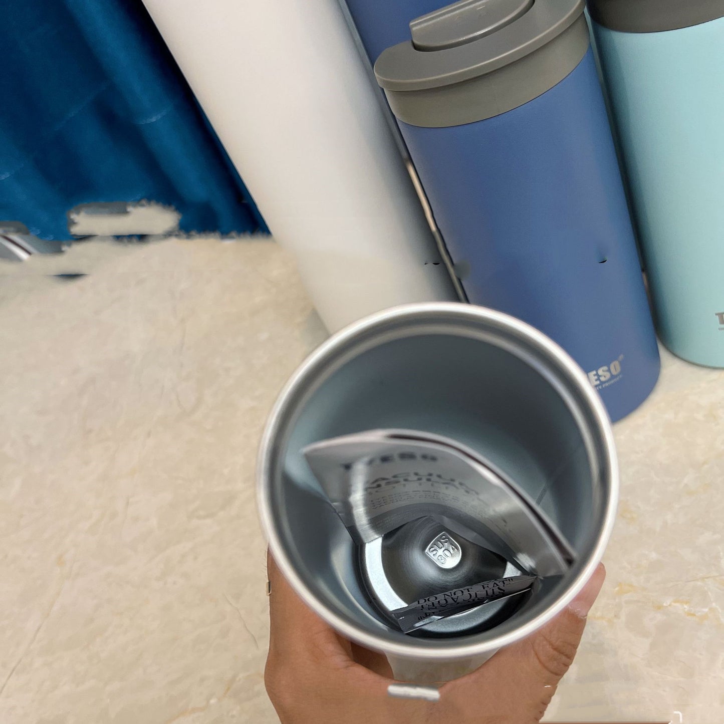 Stainless Steel Tumbler with Lockable Lid